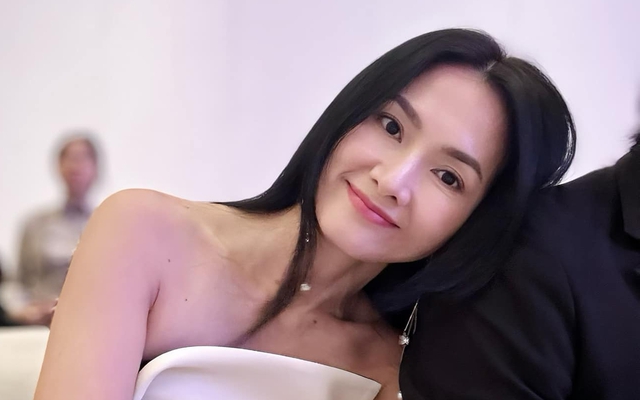 Mỹ nhân Việt 43 tuổi đang được so với Song Hye Kyo có nhan sắc cỡ nào?