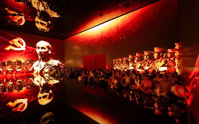 Sự kiện “Vinh quang Công an nhân dân Việt Nam”: Khi truyền thông nhà nước chạm tới trái tim người dân