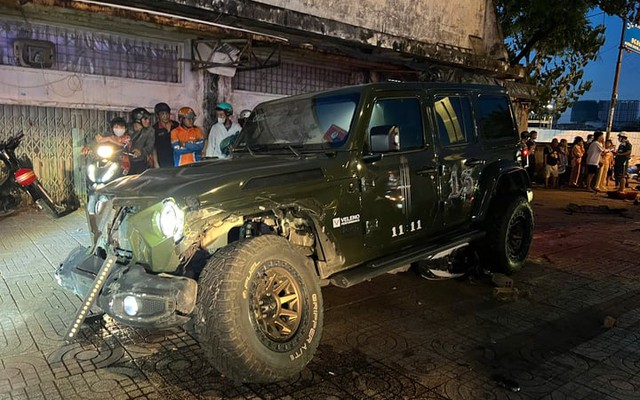 Chủ chiếc xe Jeep trong vụ tai nạn tông liên hoàn khiến 2 mẹ con tử vong ở TP HCM là ai?