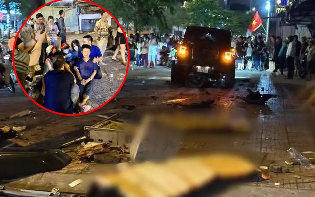 Xót xa hình ảnh người đàn ông ngã khuỵu bên thi thể vợ và mẹ sau vụ tai nạn ở TPHCM: Người dân nói gì?