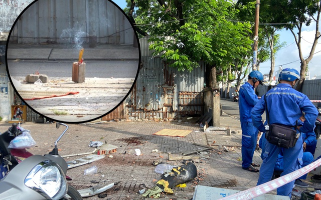 Cận cảnh hiện trường vụ ô tô tông loạt xe máy, làm 2 mẹ con tử vong ở TP.HCM: Mảnh vỡ vương vãi, người dân thắp hương tưởng nhớ nạn nhân xấu số