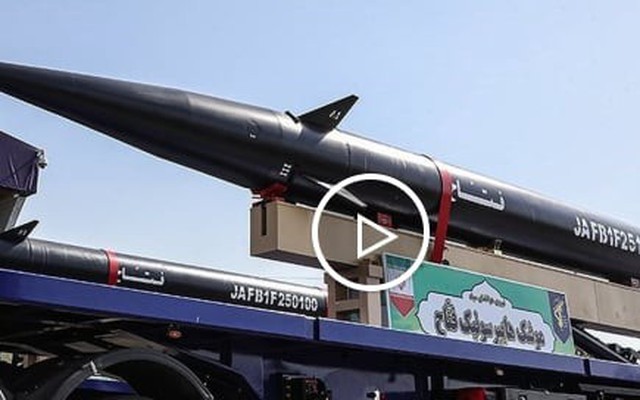 Lãnh tụ tối cao Iran tuyên bố: Cuộc chiến bắt đầu