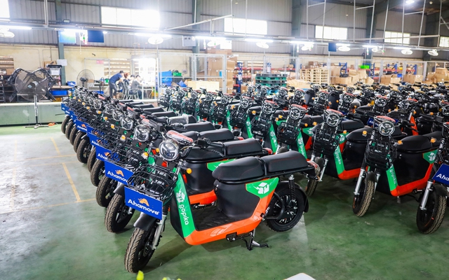 Xe máy điện Việt có pin đầy trong 2 phút, khách vừa 'chốt' 1.000 xe đã muốn nâng lên 100.000 chiếc
