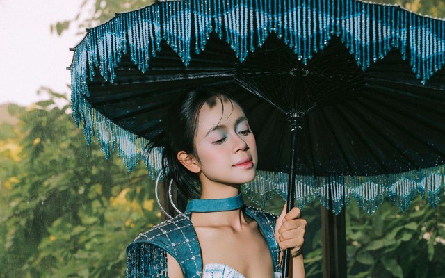 Vẻ đẹp của dòng sông Nho Quế trong "Uyển" của Thu Trang