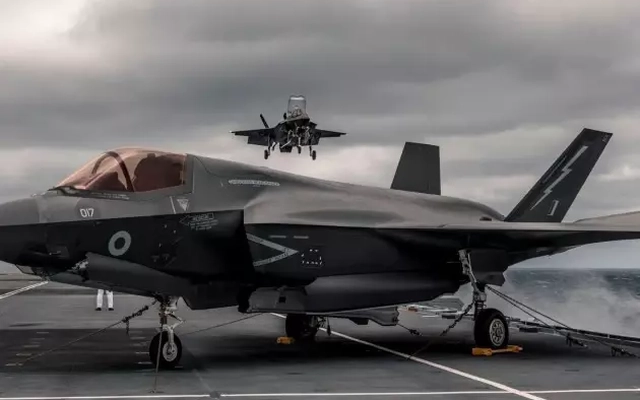Anh tăng cường tiêm kích F-35A có khả năng mang vũ khí hạt nhân