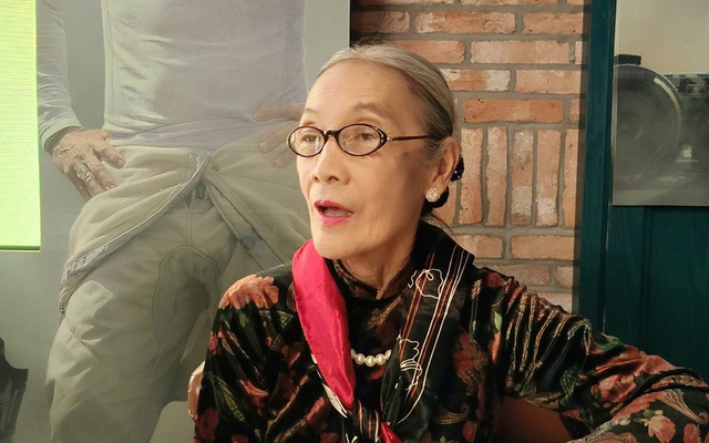 Nữ diễn viên nổi tiếng, 73 tuổi vẫn miệt mài đi phim: “Tôi dùng cát-xê đóng học cho cháu nội”