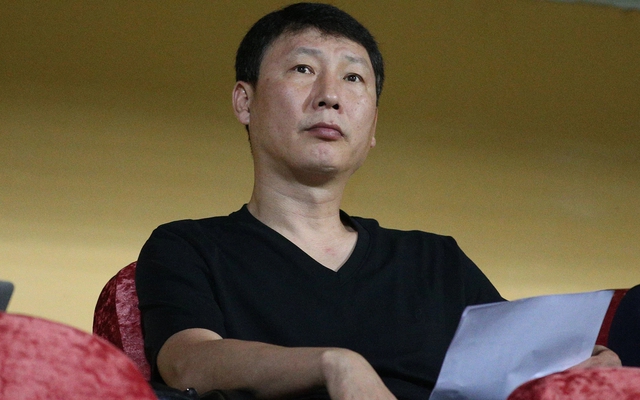 Gọi 2 Việt kiều lên tuyển, HLV Kim Sang-sik "xuất chiêu" bảo vệ ngôi vương Đông Nam Á