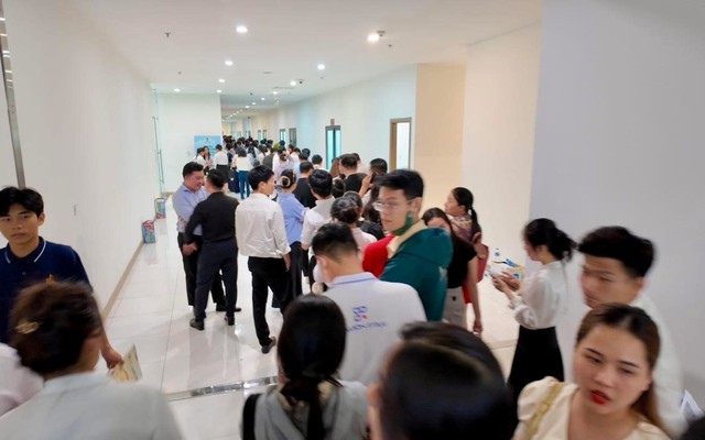 Tỷ phú Phạm Nhật Vượng “chơi lớn”: Tung ra nghìn căn nhà phố tại “đại bản doanh mới” với giá chưa từng có, khách ào ào booking