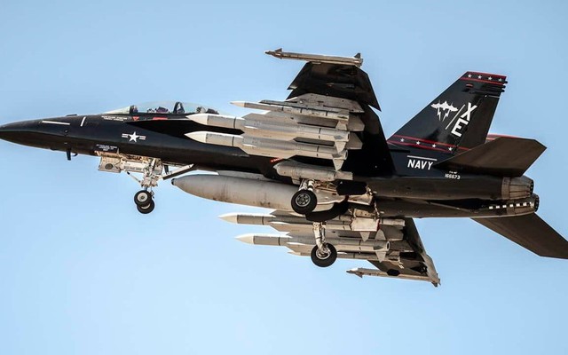 Mỹ cân nhắc dùng tên lửa không đối không AIM-174B để bắn hạ tên lửa siêu thanh