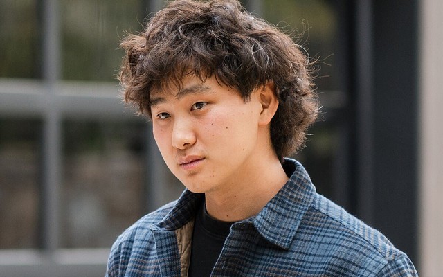 Thiên tài 28 tuổi khiến Mark Zuckerberg chi 15 tỷ USD để chiêu mộ: CEO công ty 29 tỷ USD nhưng tự tay duyệt từng hồ sơ tuyển dụng