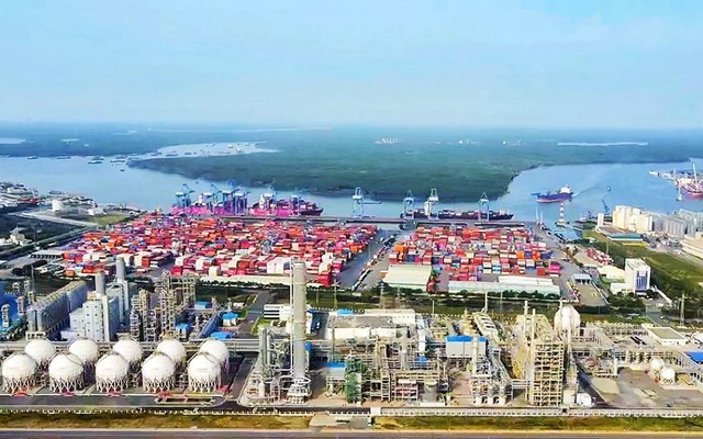 Thủ tướng chỉ đạo khẩn trương triển khai xây dựng cảng biển 50.000 tỷ đồng