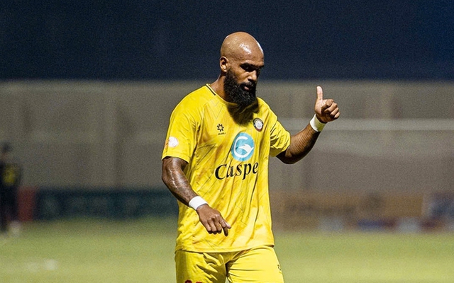 Đồng đội cũ của Ronaldinho gia nhập CLB Hải Phòng