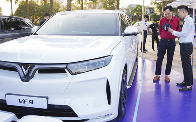 VinFast thu ô tô xăng đổi xe điện: Ưu đãi cao nhất 100 triệu đồng