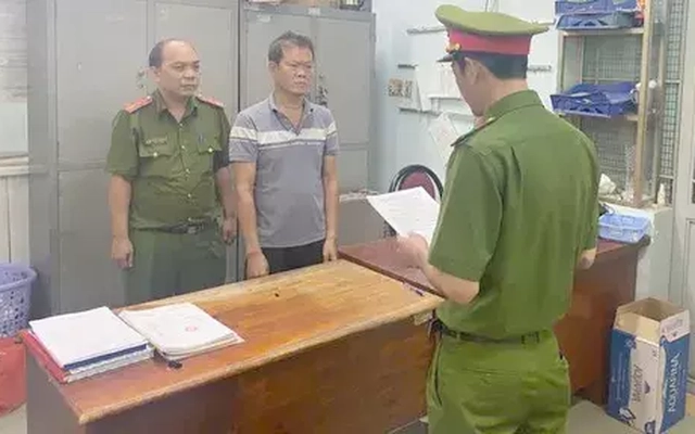 Bắt khẩn cấp chủ xưởng may Bùi Hữu Khánh