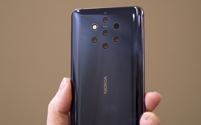 Ai còn nhớ mẫu Nokia có đến 5 camera "điên rồ" này: Cất ngăn tủ suốt 6 năm, giờ dùng lại vẫn thấy ấn tượng