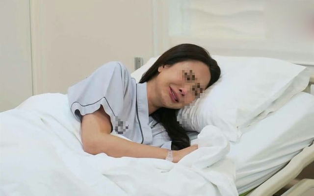 Cô gái 18 tuổi đã suy buồng trứng sớm và mãn kinh, ấm ức nói với bác sĩ: “Người trẻ ai cũng sống vậy”