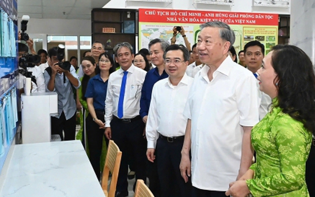 Sáng nay, công bố bộ máy lãnh đạo các tỉnh thành mới