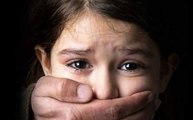 Từ vụ bé 3 tháng tuổi bị người thân xâm hại: Dấu hiệu nghi ngờ trẻ bị xâm hại