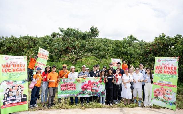 54 tấn vải Lục Ngạn bán hết veo sau phiên live 6 tiếng, PCT Bắc Giang nêu rõ 3 từ "đạt chuẩn sang Mỹ"