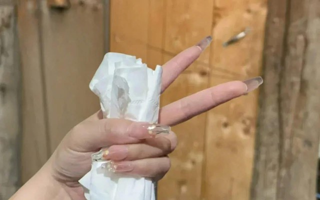 Khách Việt kể lại trải nghiệm tìm nhà vệ sinh khi du lịch Trung Quốc: "Tôi đã suýt phát khóc"