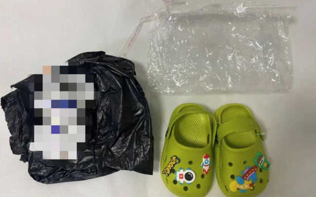 Phát hiện chất độc hại gây ung thư, làm dậy thì sớm vượt mức 509 lần cho phép trong loạt dép trẻ em bán chạy nhất trên sàn thương mại điện tử