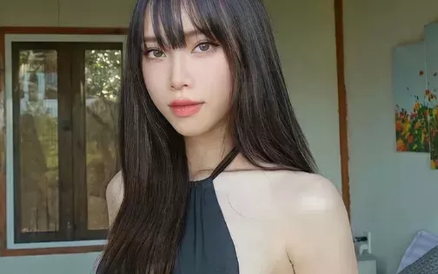 Từ bản sao Mỹ Tâm đến lời tố dậy sóng