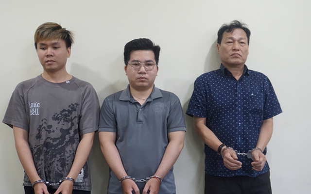Công an TP HCM bắt 3 quản trị kênh Youtube "Người đưa tin"