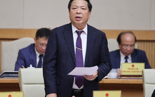 Bộ trưởng Bộ Xây dựng thông tin về tuyến đường sắt cao tốc Bắc-Nam với đề xuất của VinSpeed và Thaco
