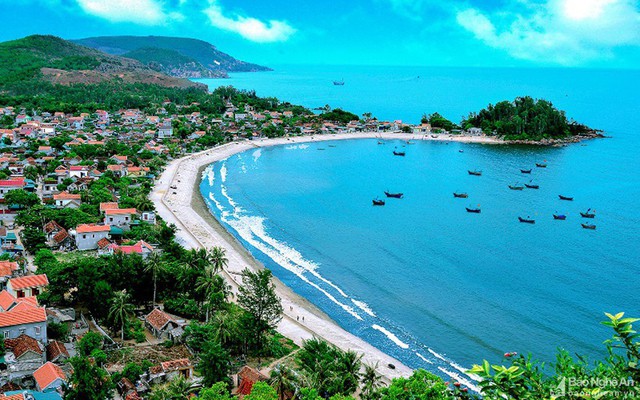 Phát hiện bãi biển ít du khách biết ở Nghệ An, người bản địa nhận xét: Nước trong xanh hơn Cửa Lò