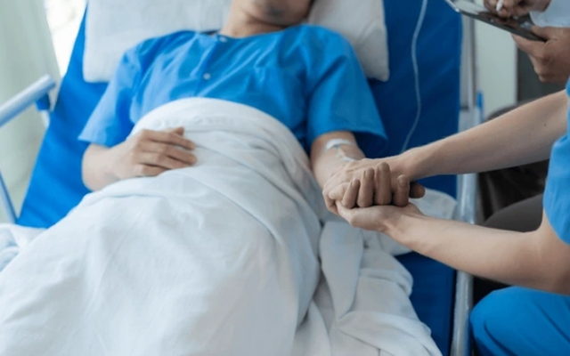 Mua bảo hiểm thương tật do tai nạn, 1 năm người đàn ông qua đời vì nhồi máu cơ tim bị từ chối bồi thường 360 triệu đồng vì “không đáp ứng điều kiện tử vong đột ngột"”