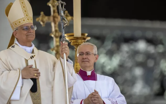 Giáo hoàng Leo XIV nói gì với Tổng thống Putin về Ukraine?