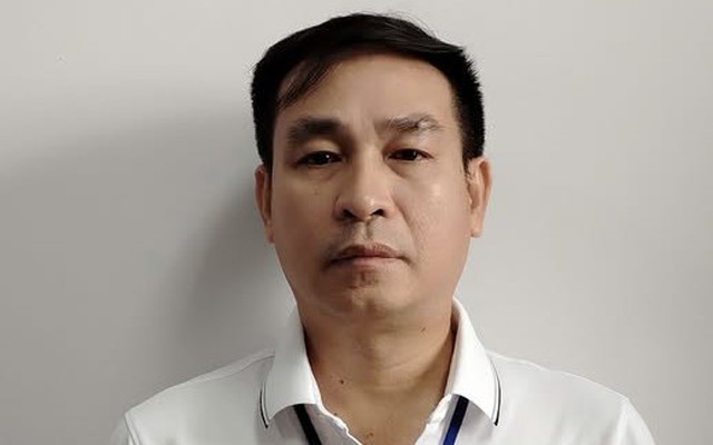 Bắt tạm giam một Phó giám đốc
