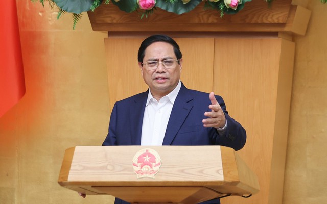 IMF hạ dự báo tăng trưởng toàn cầu, Việt Nam vẫn giữ mục tiêu gần gấp 3 thế giới, Thủ tướng nhấn mạnh gì?