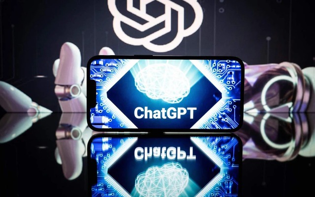 ChatGPT chỉ mất 3 năm làm được điều Google phải "cày cuốc" 11 năm: Chuyện gì đang xảy ra vậy?