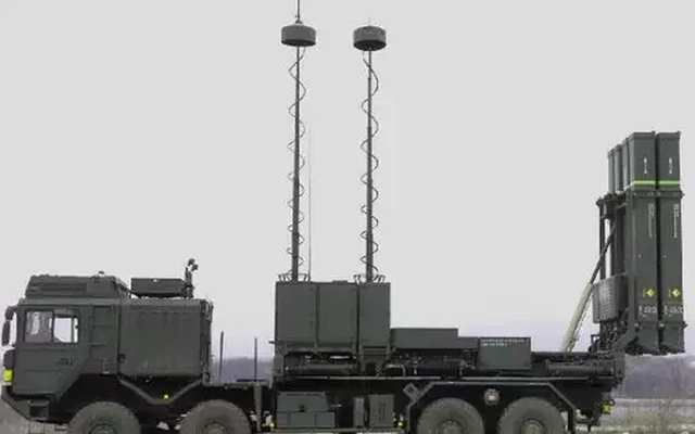 Ukraine nói bệ phóng IRIS-T phá hủy 8 tên lửa Nga chỉ trong 30 giây