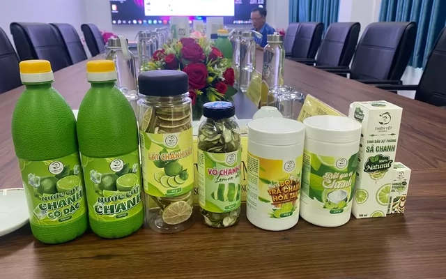 Chưng cất tinh dầu từ chanh thải loại