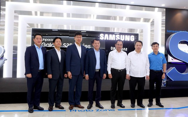 Bộ Công An tiếp tục gặp Samsung, đề nghị hợp tác sản xuất chip, cung cấp thông tin nhận diện hàng giả