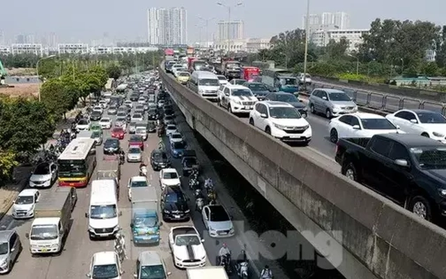 Đề xuất miễn phí đường bộ cho nhiều loại ô tô