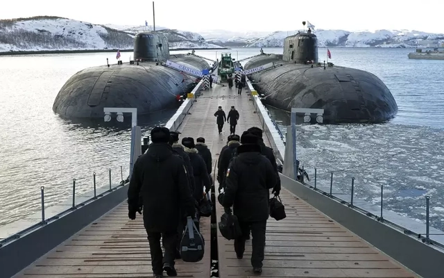 Cảnh báo Ukraine sẽ tấn công căn cứ tàu ngầm hạt nhân?
