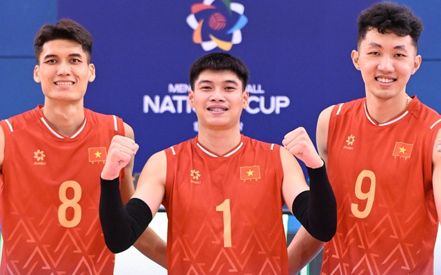 Tuyển Việt Nam thắng sốc Thái Lan để nuôi mộng vô địch, thăng tiến ấn tượng trên BXH thế giới