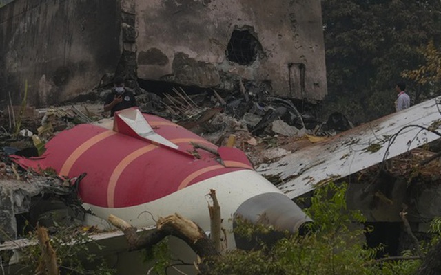 Tiết lộ chi tiết then chốt vụ rơi máy bay Boeing 787-8 Dreamliner của Air India