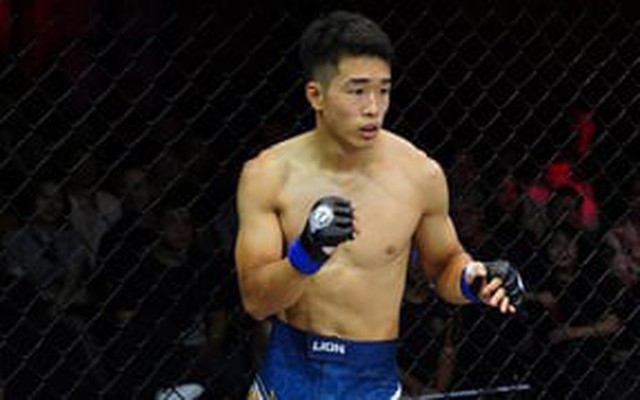 Trúng đòn hiểm, võ sĩ Việt Nam chấn thương nặng phải phẫu thuật nhiều lần