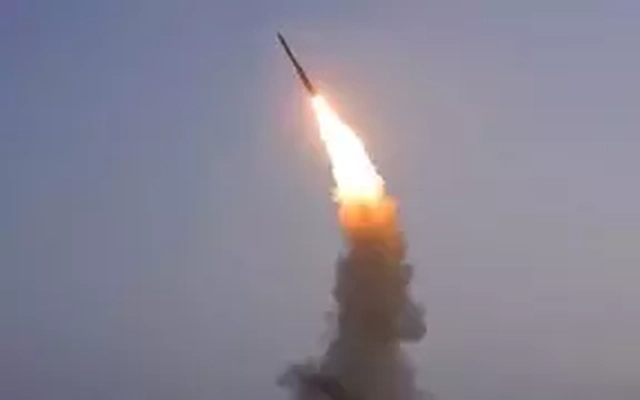 Estonia lần đầu tiên phóng tên lửa HIMARS
