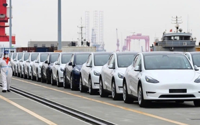 Lộ trình chuyển đổi xe xăng sang xe điện của các nước trên thế giới