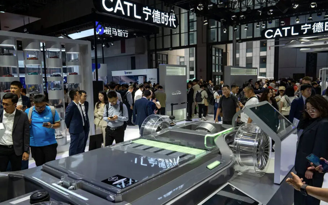 Trung Quốc bất ngờ hạn chế xuất khẩu công nghệ pin xe điện quan trọng, mọi chuyển giao đều phải xin phép