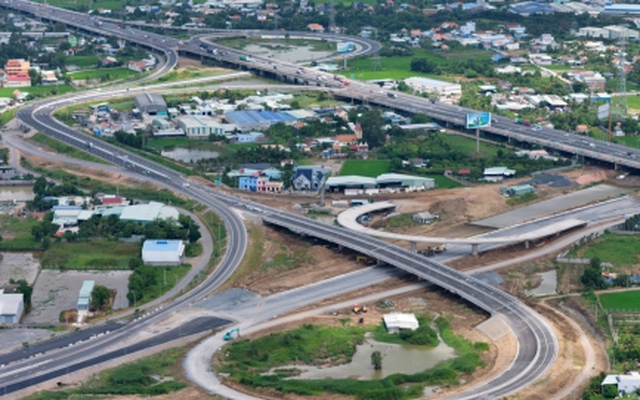 Cận cảnh nút giao nối 3 cao tốc nghìn tỷ trước ngày thông xe kỹ thuật
