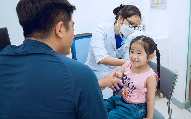 Việt Nam trở thành điểm sáng trong khu vực vì làm được điều này: 2 tổ chức quốc tế dành lời khen ngợi