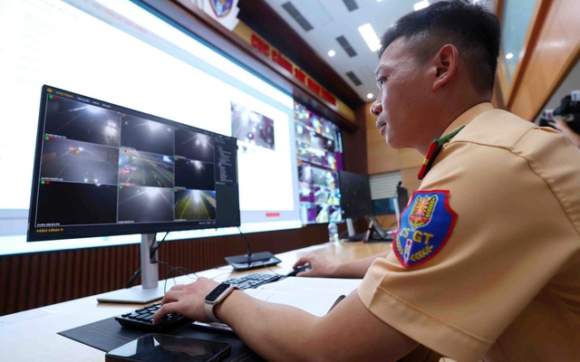 Dự kiến đến 18/12, CSGT Hà Nội sẽ không ra đường: Hàng triệu tài xế cần cài ngay ứng dụng này