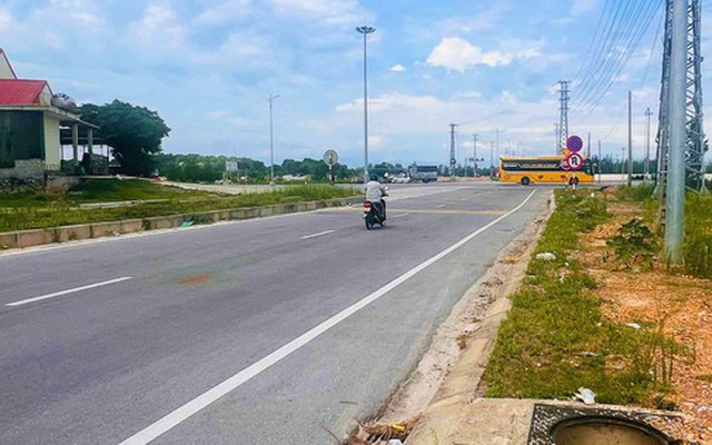 Điều khó tin vừa xảy ra trên tuyến đường 210 tỉ đồng ở Quảng Trị