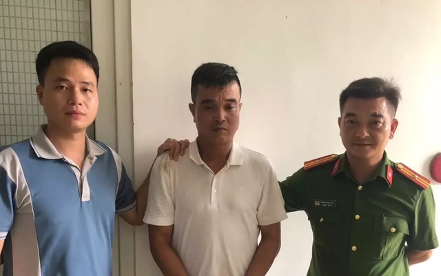 Bắt đối tượng giả danh bác sĩ tiếp cận trẻ em